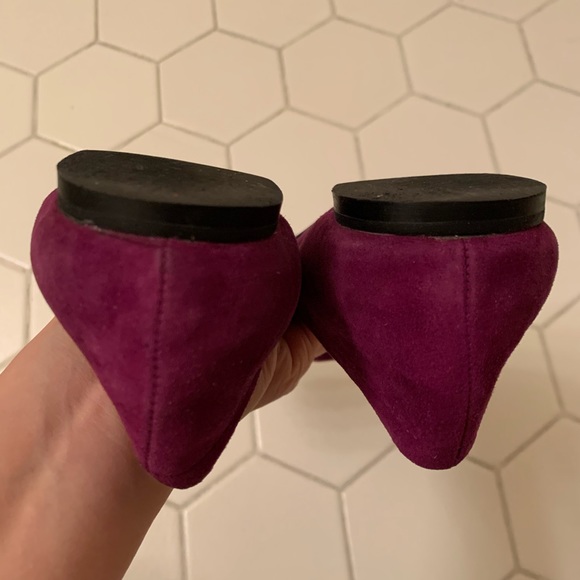 Vince Camuto Purple Suede Flower Flats - Picture 4 of 5